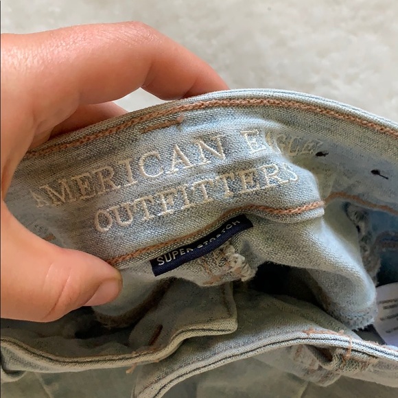 American Eagle Jeans - Picture 2 of 4